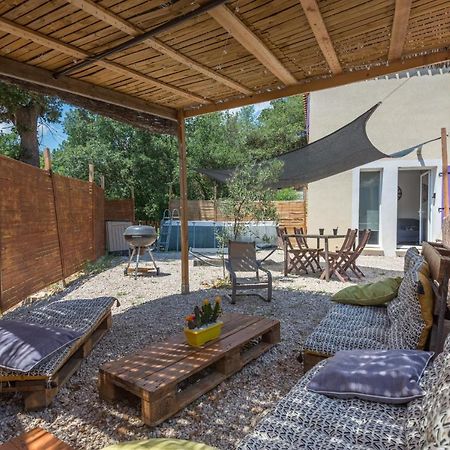 Aux Studio Sous Les Oliviers Netflix Et Disney Plus Contes  Екстериор снимка