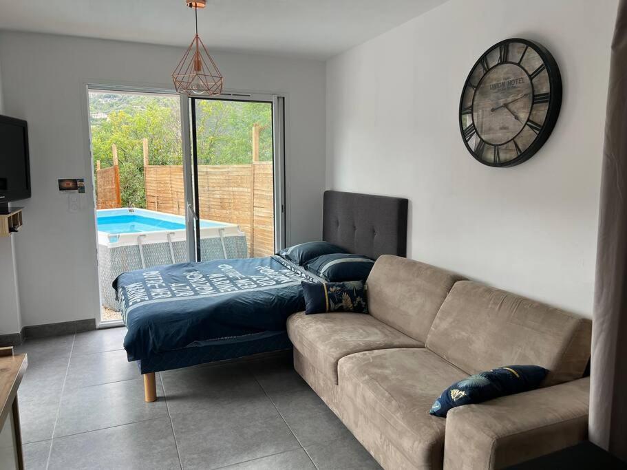 Aux Studio Sous Les Oliviers Netflix Et Disney Plus Contes  Екстериор снимка